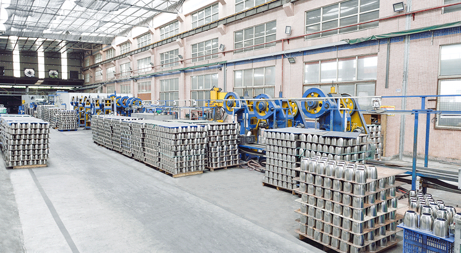 五金車間生產線